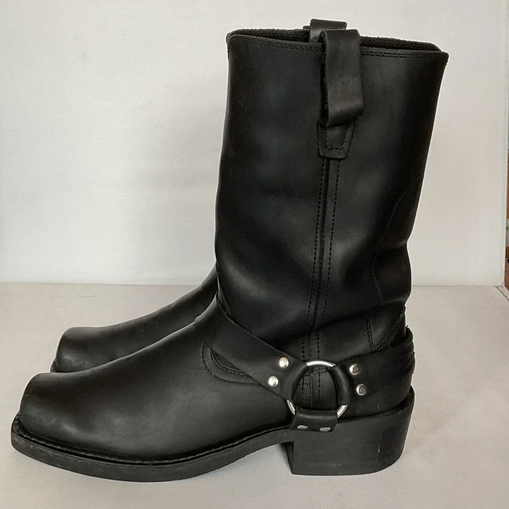 Durango Mens 11